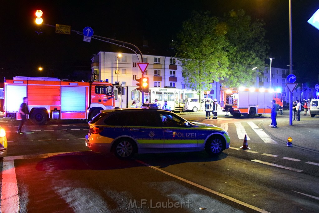 VU PKW Strab Koeln Niehl Amsterdamerstr Friedrich Karlstr P054.JPG - Miklos Laubert